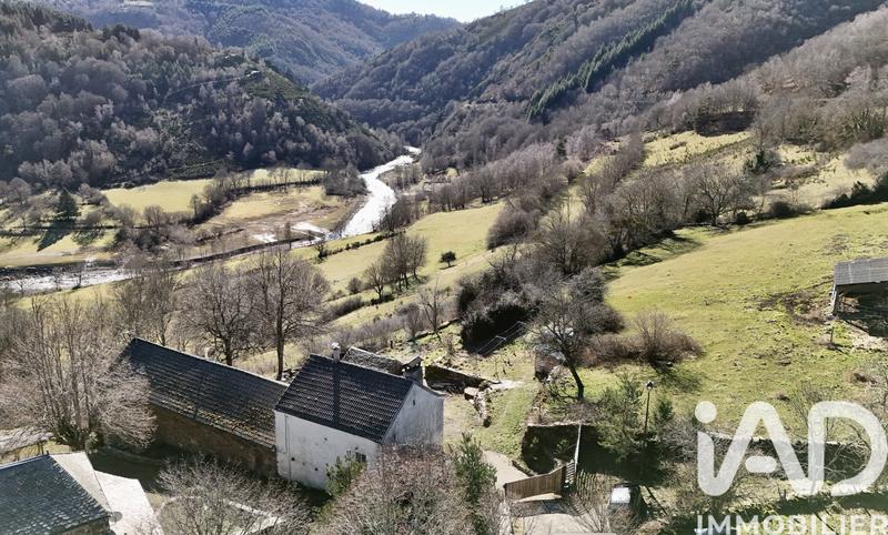 Maison - 75 m² - 8 pièces