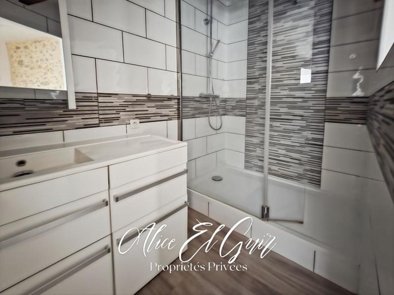 Immeuble - 170 m² - 7 pièces