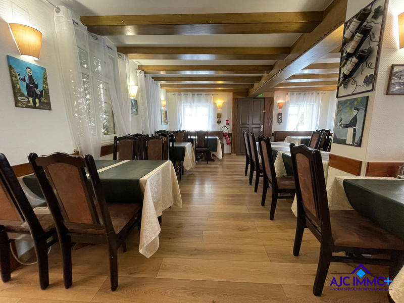 Fonds de commerce - Hôtellerie / Restauration - 142 m²