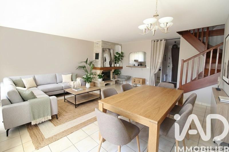 Maison - 149 m² - 7 pièces