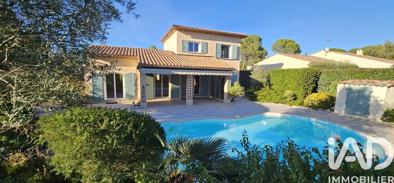 Maison - 128 m² - 5 pièces