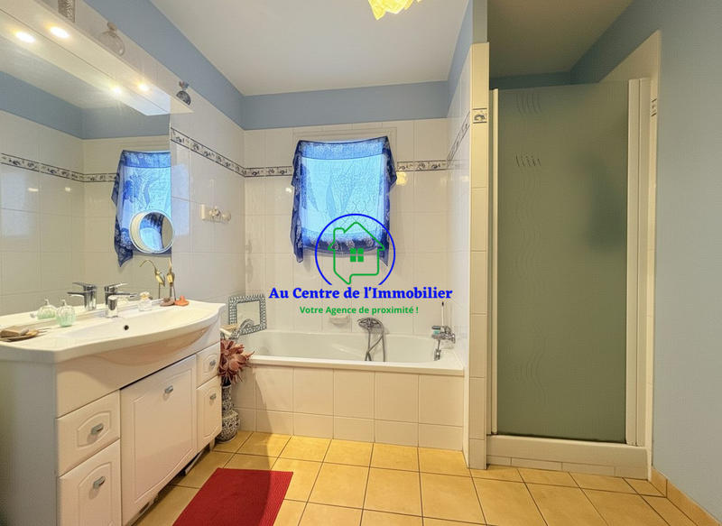 Maison - 103 m² - 5 pièces