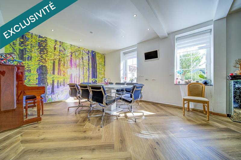 Maison - 230 m² - 8 pièces