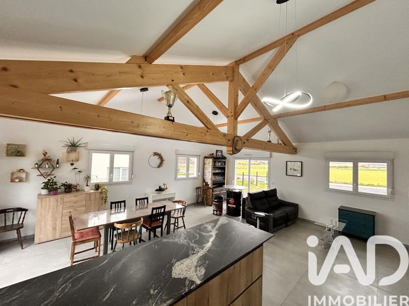 Maison - 100 m² - 5 pièces