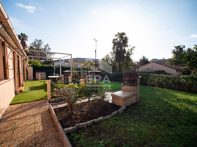 Maison - 89 m² - 5 pièces