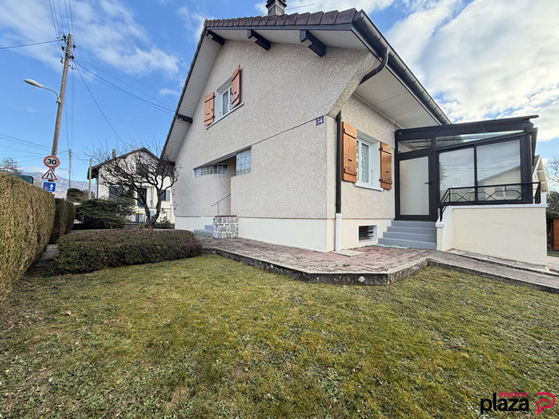 Maison - 148 m² - 5 pièces