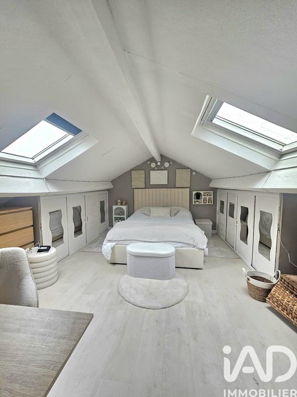 Maison - 120 m² - 6 pièces