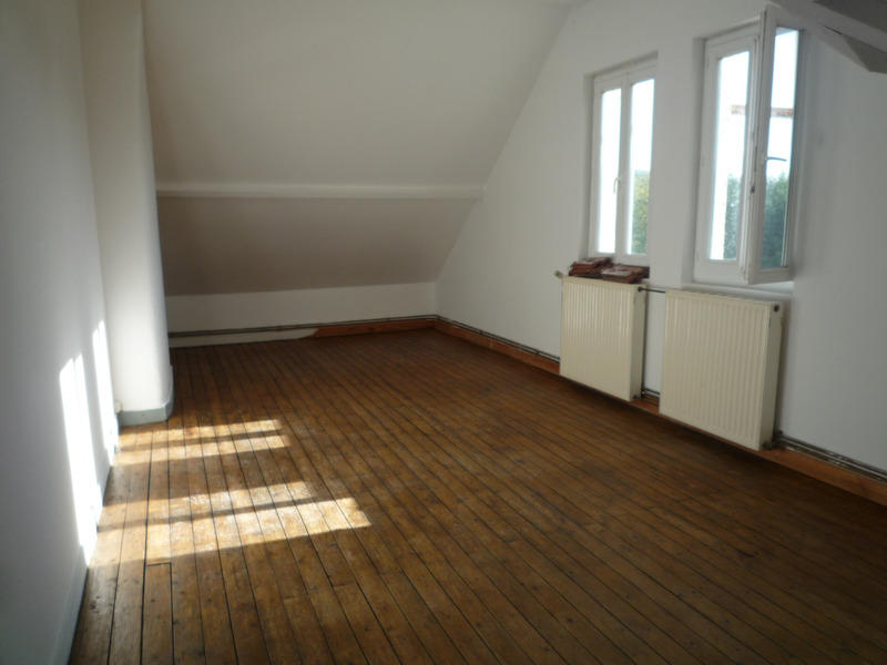 Propriété - 360 m² - 14 pièces