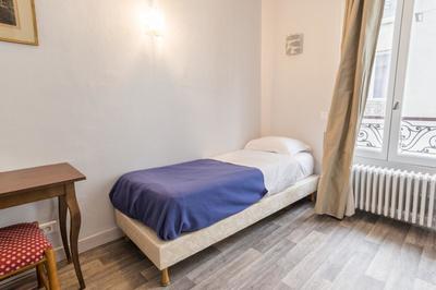 Chambre - 26 pièces