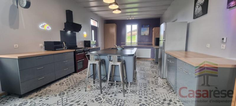 Demeure - 220 m² - 7 pièces