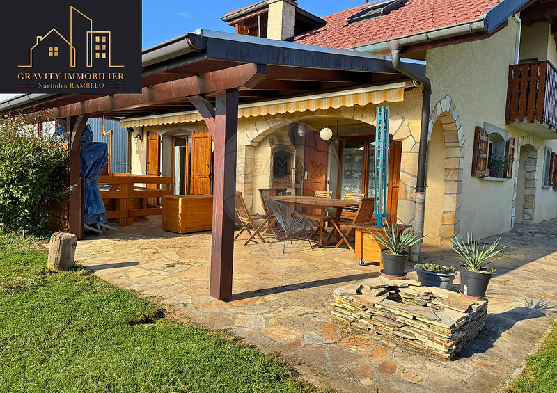 Maison - 150 m² - 5 pièces