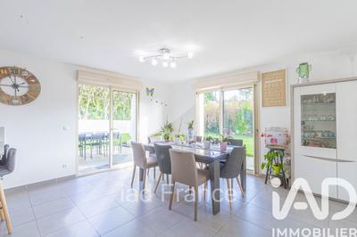 Maison - 117 m² - 6 pièces