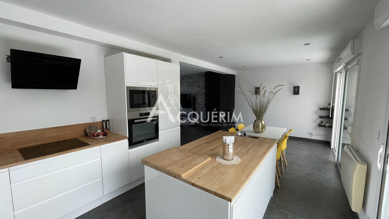 Maison - 126 m² - 4 pièces