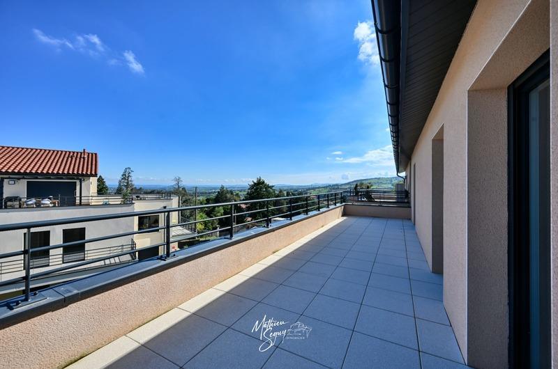 Appartement - 110 m² - 5 pièces