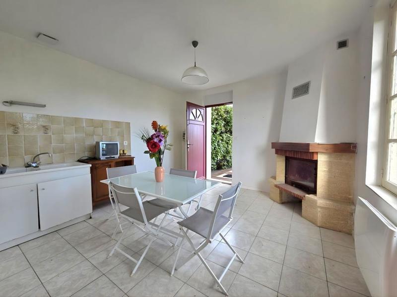 Maison - 454 m² - 15 pièces