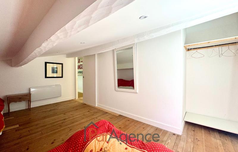 Maison - 175 m² - 7 pièces