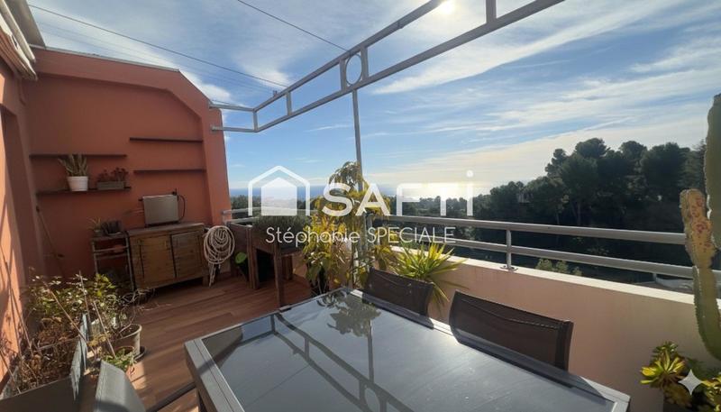 Appartement - 106 m² - 4 pièces