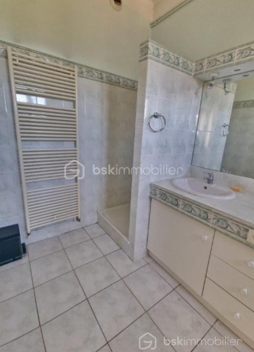 Appartement - 250 m² - 7 pièces