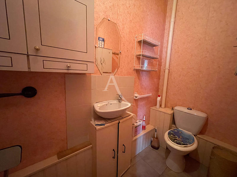 Maison - 99 m² - 5 pièces