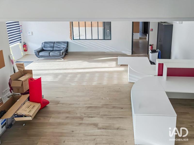 Local commercial - 1 320 m²