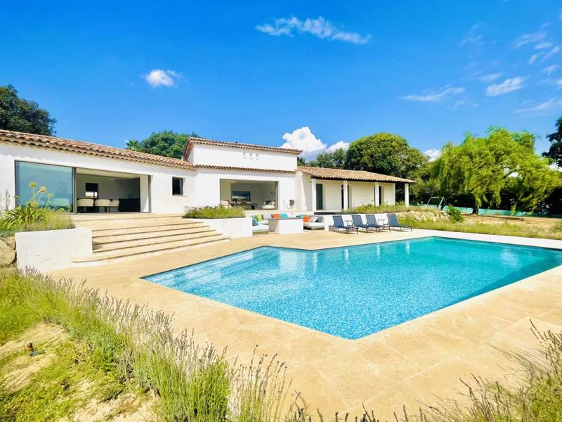 Villa - 166 m² - 4 pièces