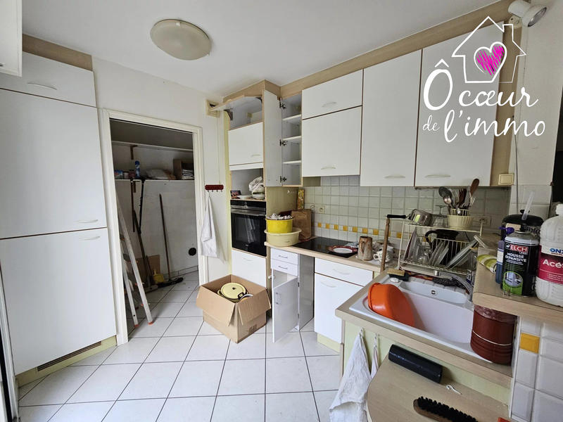 Appartement - 83 m² - 6 pièces