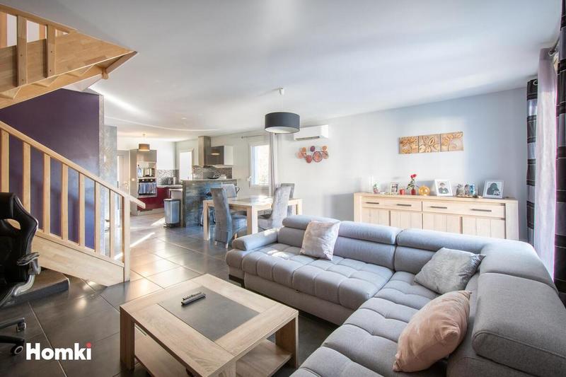 Villa - 90 m² - 4 pièces