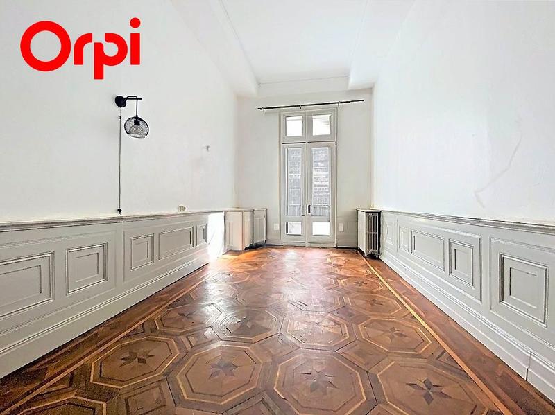 Appartement - 101 m² - 3 pièces