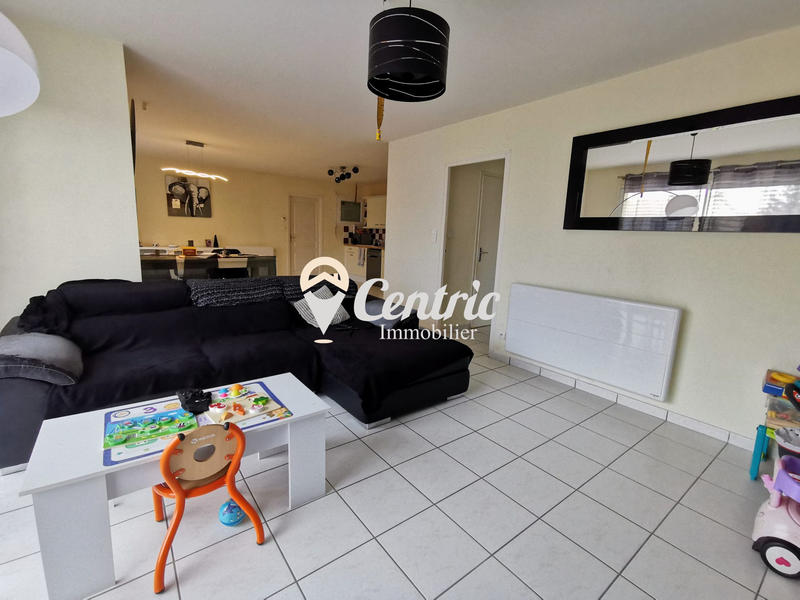 Maison - 200 m² - 8 pièces