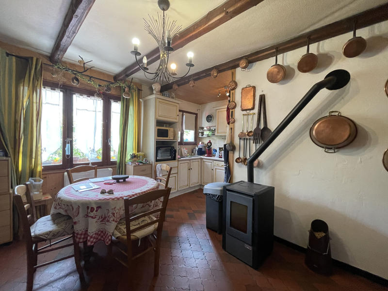 Maison - 181 m² - 5 pièces