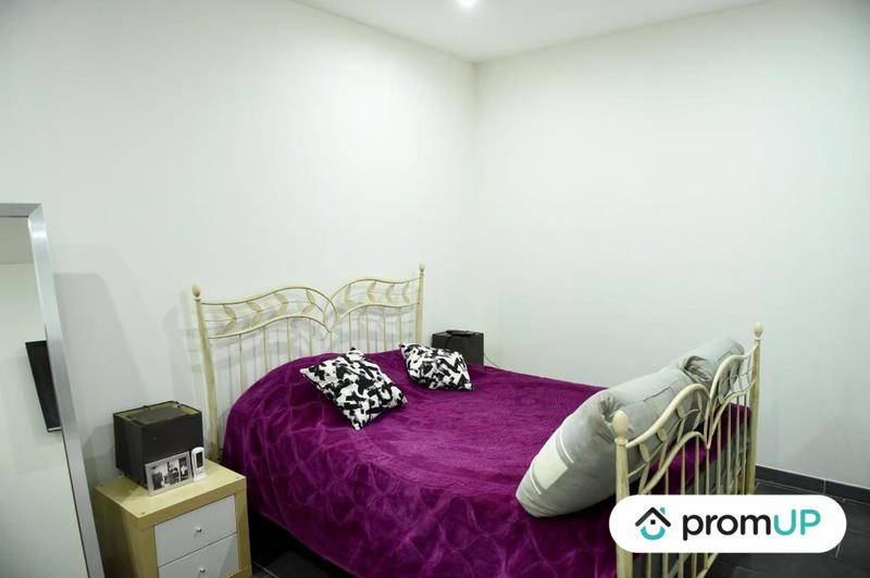 Maison - 365 m² - 6 pièces