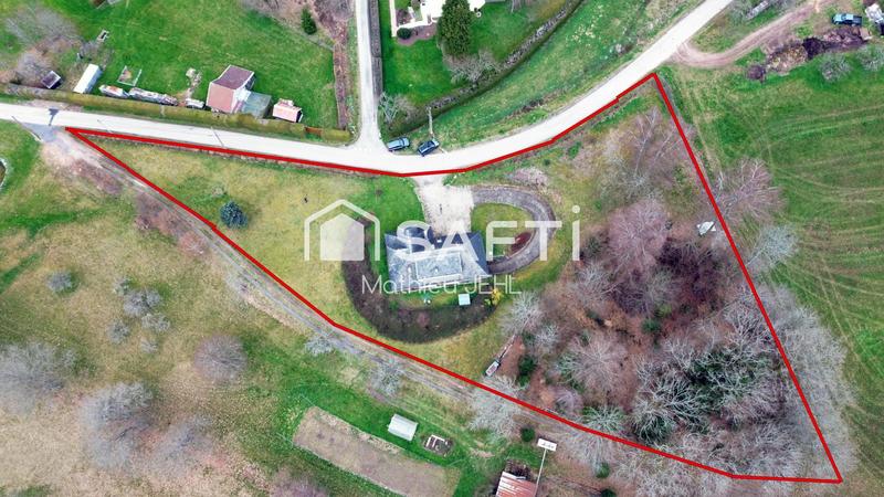 Maison - 135 m² - 6 pièces