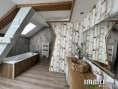 Appartement - 89 m² - 4 pièces