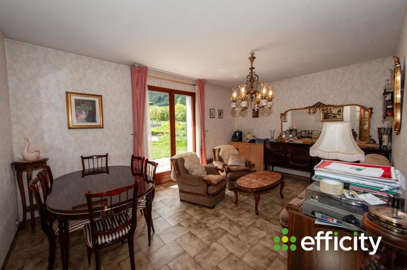 Appartement - 140 m² - 5 pièces