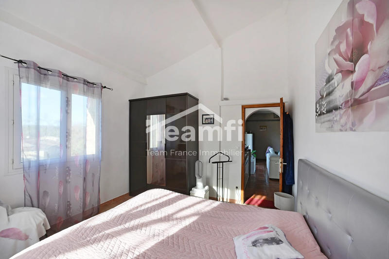 Maison traditionnelle - 135 m² - 7 pièces