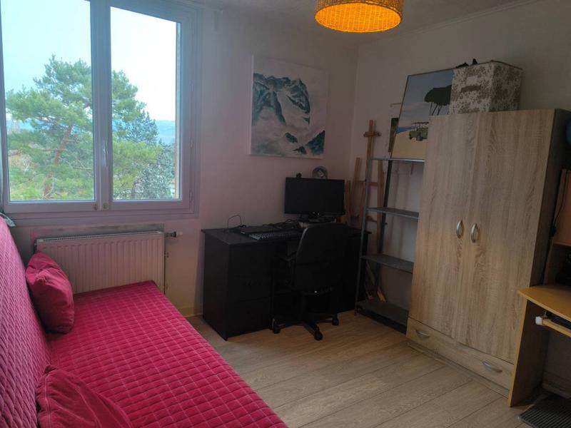 Appartement - 81 m² - 5 pièces