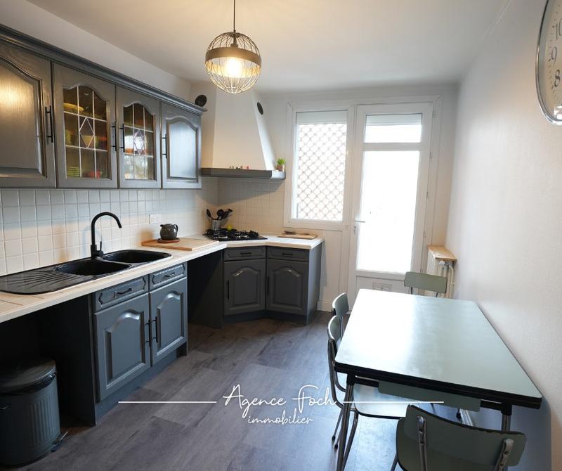 Appartement - 82 m² - 4 pièces