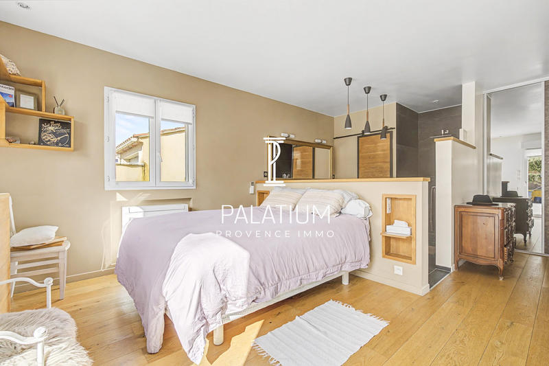 Maison - 165 m² - 6 pièces