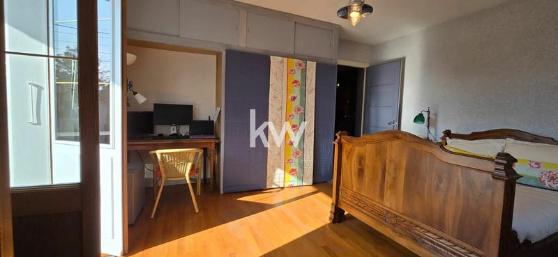 Maison de maîtres - 355 m² - 9 pièces