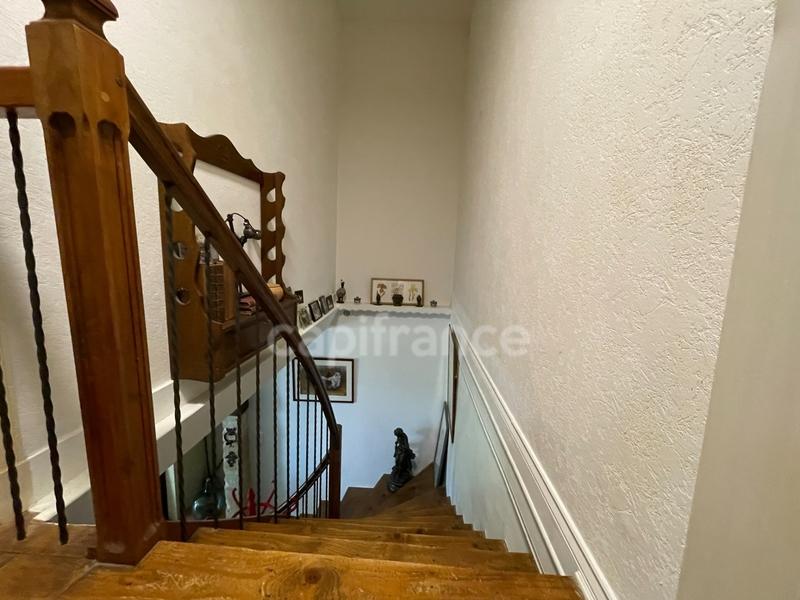 Maison - 293 m² - 6 pièces