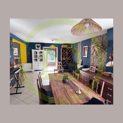 Maison - 145 m² - 5 pièces