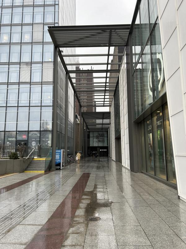 Local d'activité / Entrepôt - 512 m²