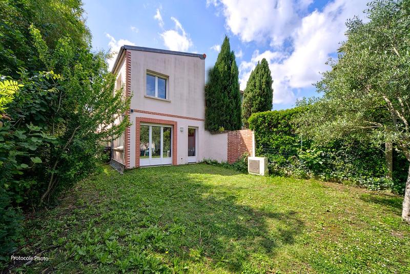 Maison - 171 m² - 7 pièces