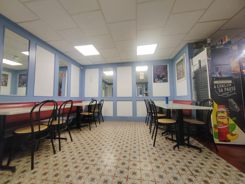 Fonds de commerce - Magasins - 120 m²