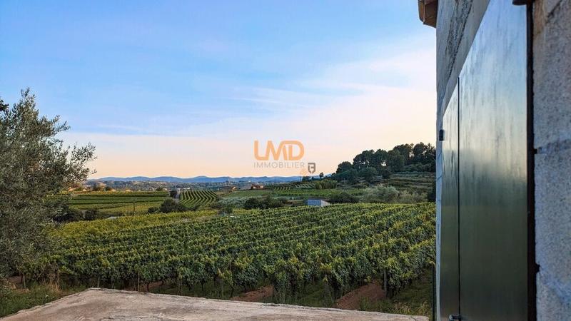 Parking / Garage - 120 m²