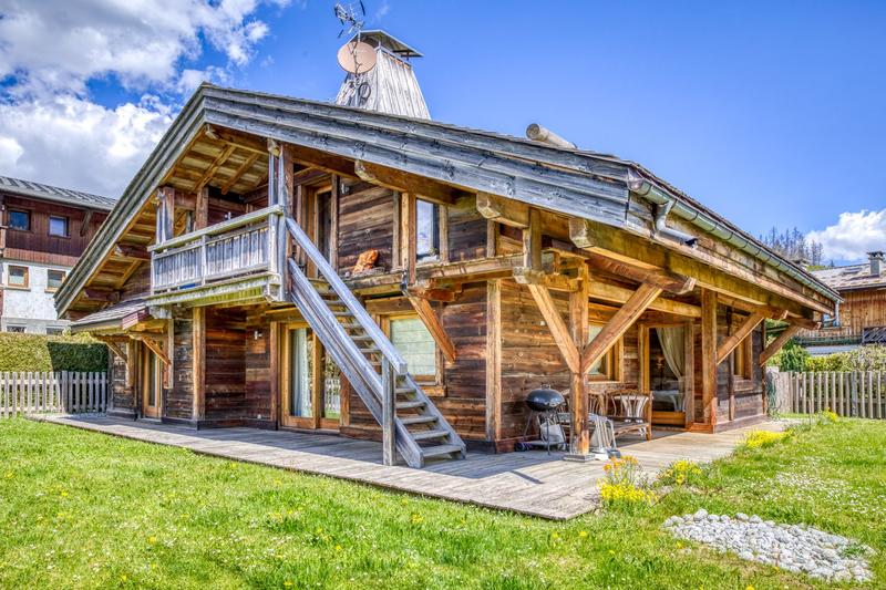 Châlet - 270 m² - 5 pièces