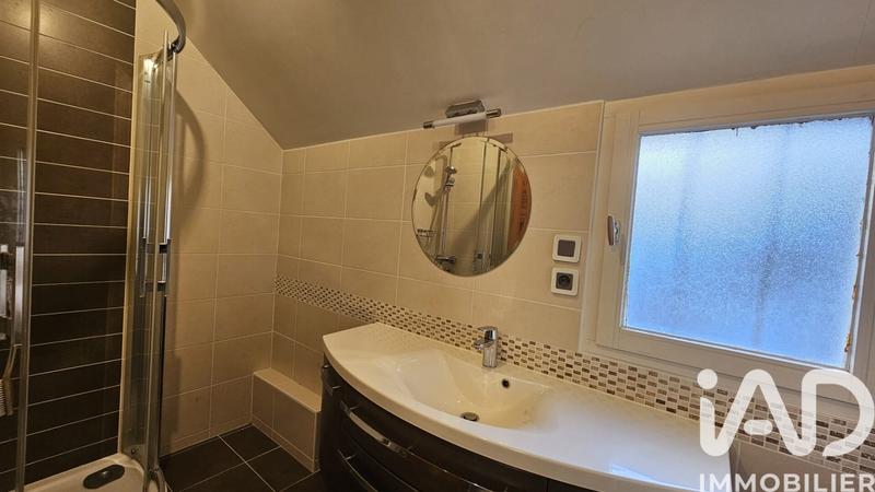 Maison - 83 m² - 5 pièces