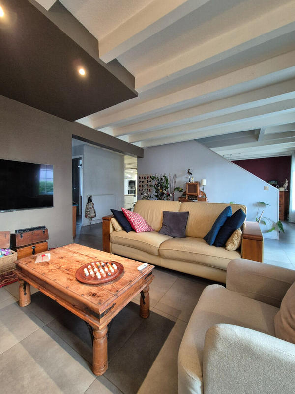 Maison - 166 m² - 7 pièces