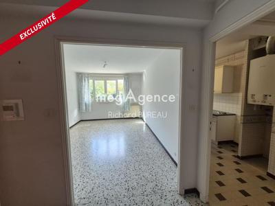 Appartement - 65 m² - 3 pièces