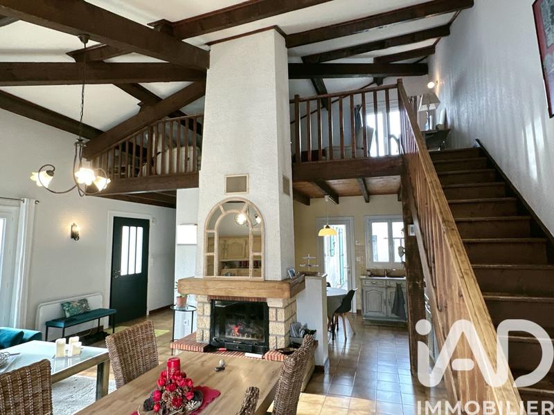 Maison - 107 m² - 6 pièces